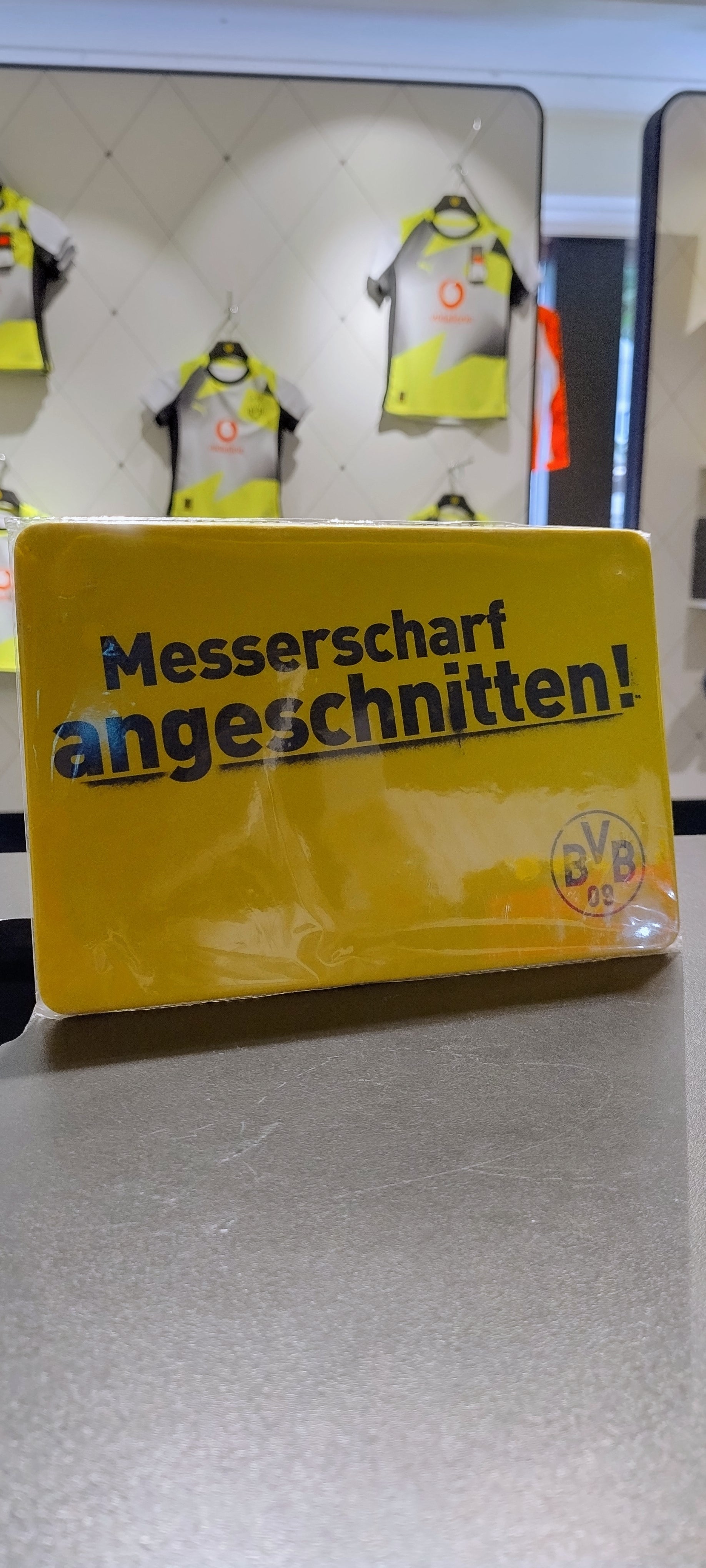 BVB Frühstücksbrettchen Messerscharf