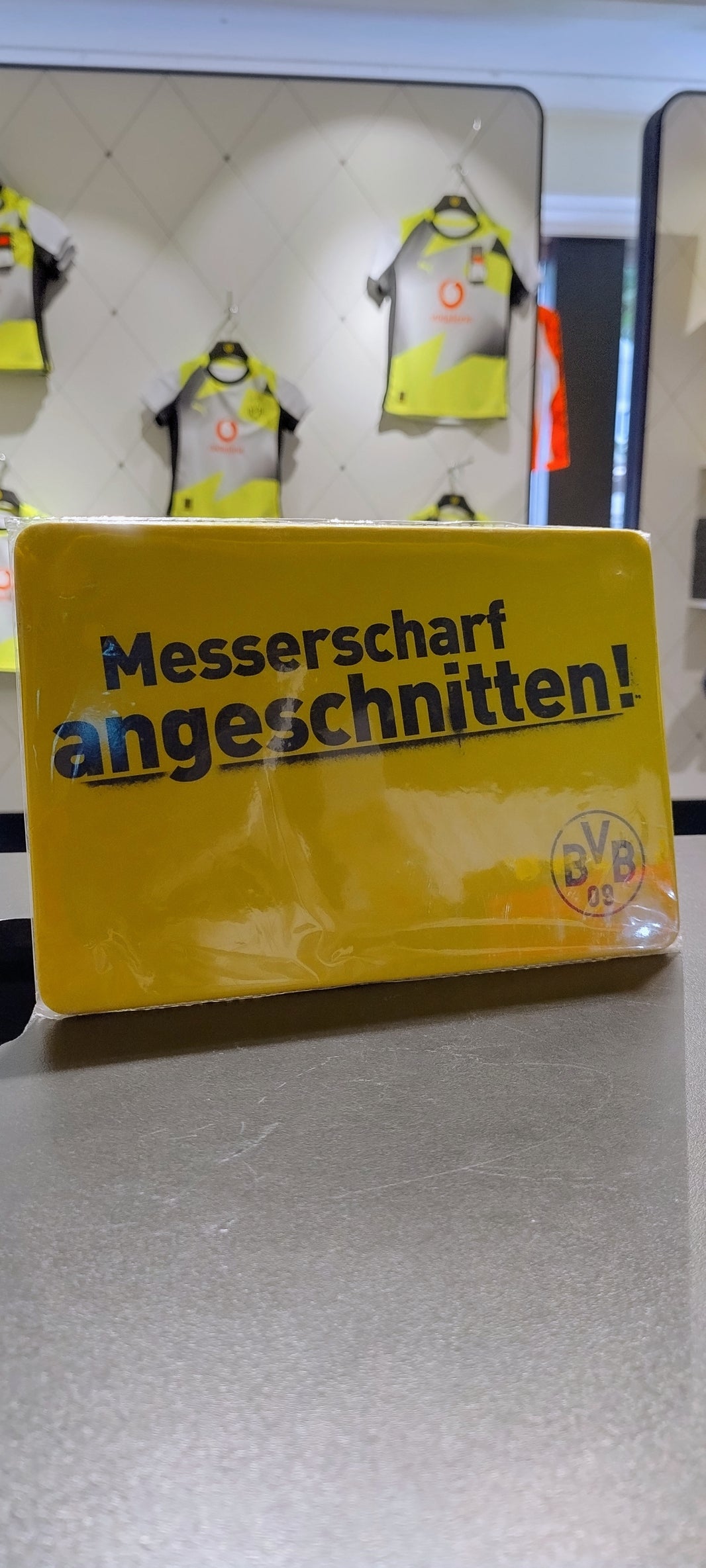 BVB Frühstücksbrettchen Messerscharf